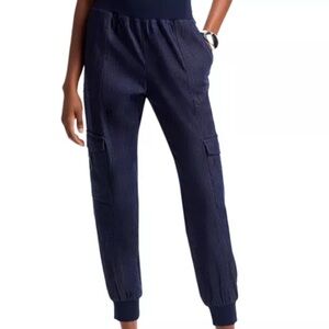 Cinq à Sept Navy Women's Jogger Pants